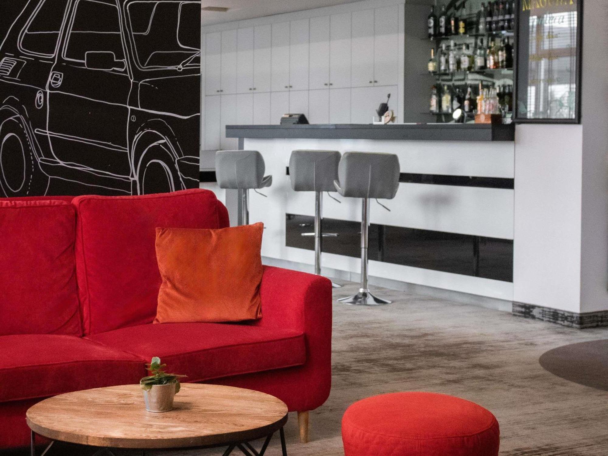 Ibis Styles Bielsko Biala Hotell Exteriör bild